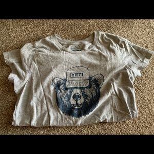 Grey Yeti Tshirt. Size small.